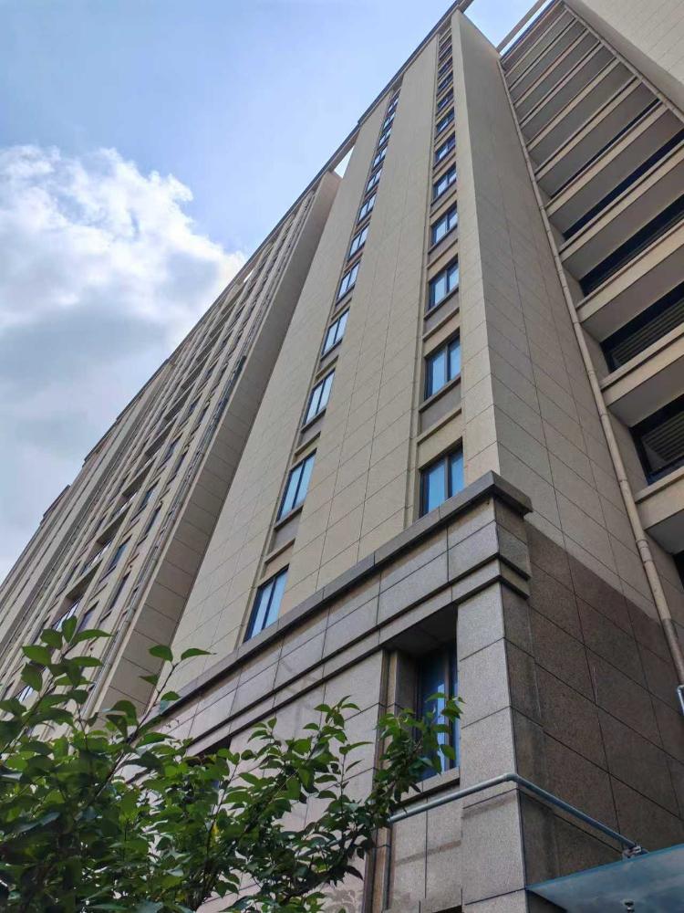 1757396710377031884.jpg_MTAwMCwxMDAw